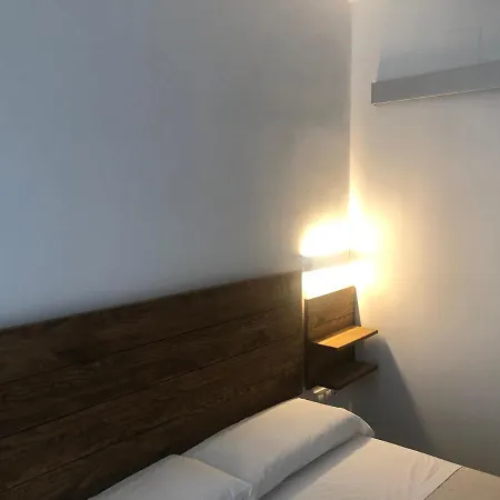 La Estación Hostal *